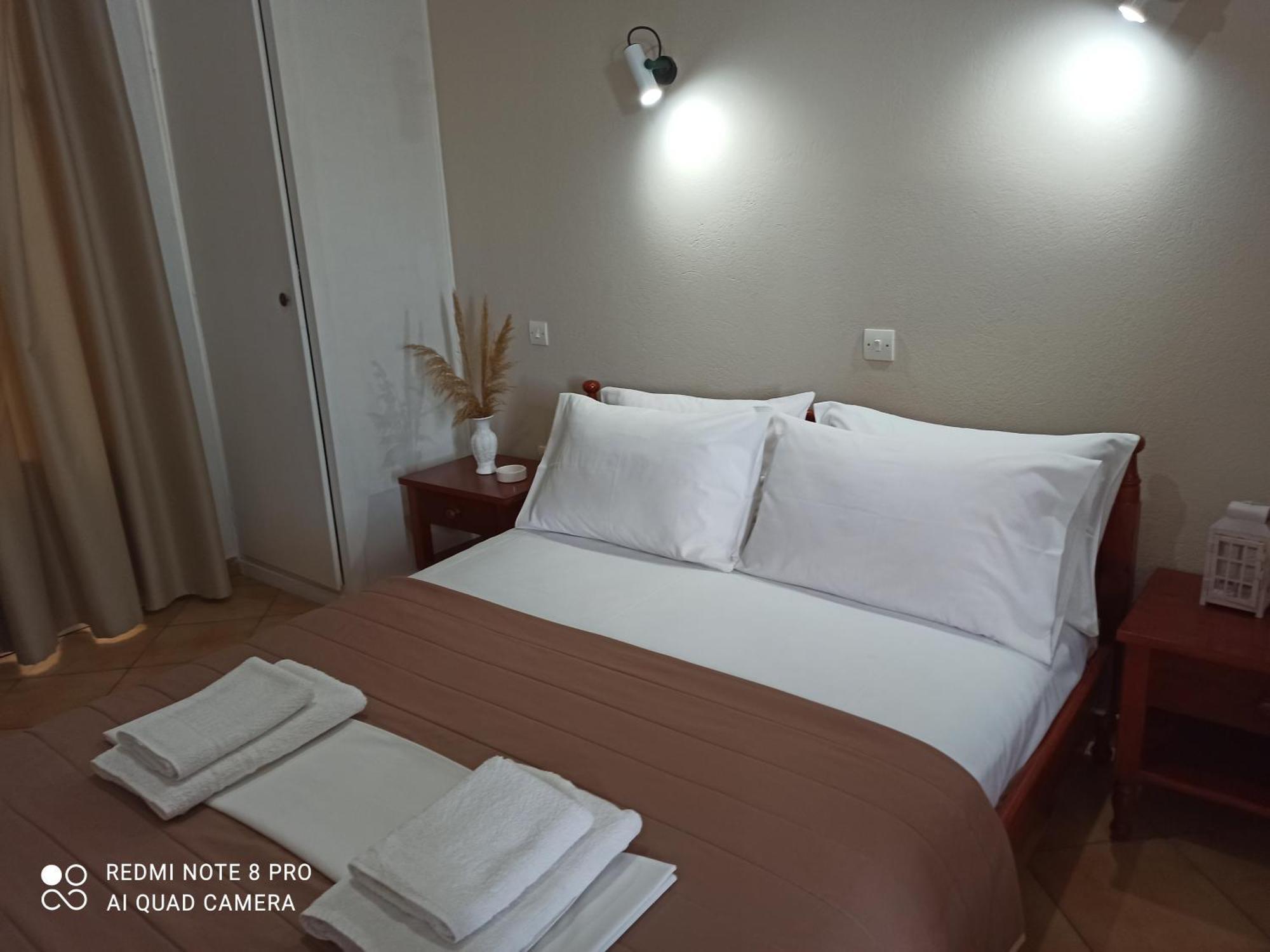 Ostria Eressos Rooms 斯卡拉埃雷索 外观 照片